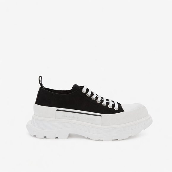 Alexander McQueen Shoes - Alexander McQueen Women's Tread Slick Lace Up in Black/White 39.5